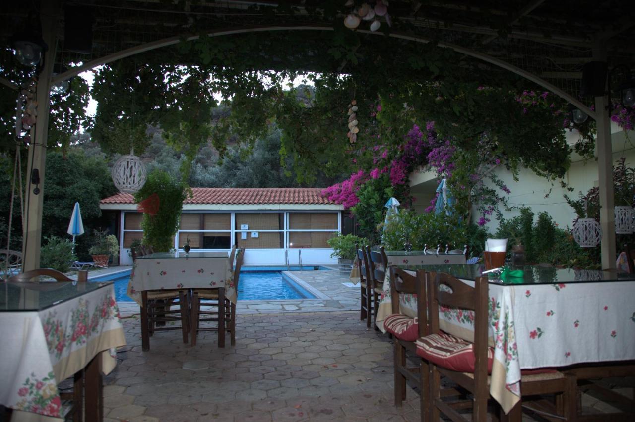 Sunrise Hotel & Apartments Rodhákinon Dış mekan fotoğraf