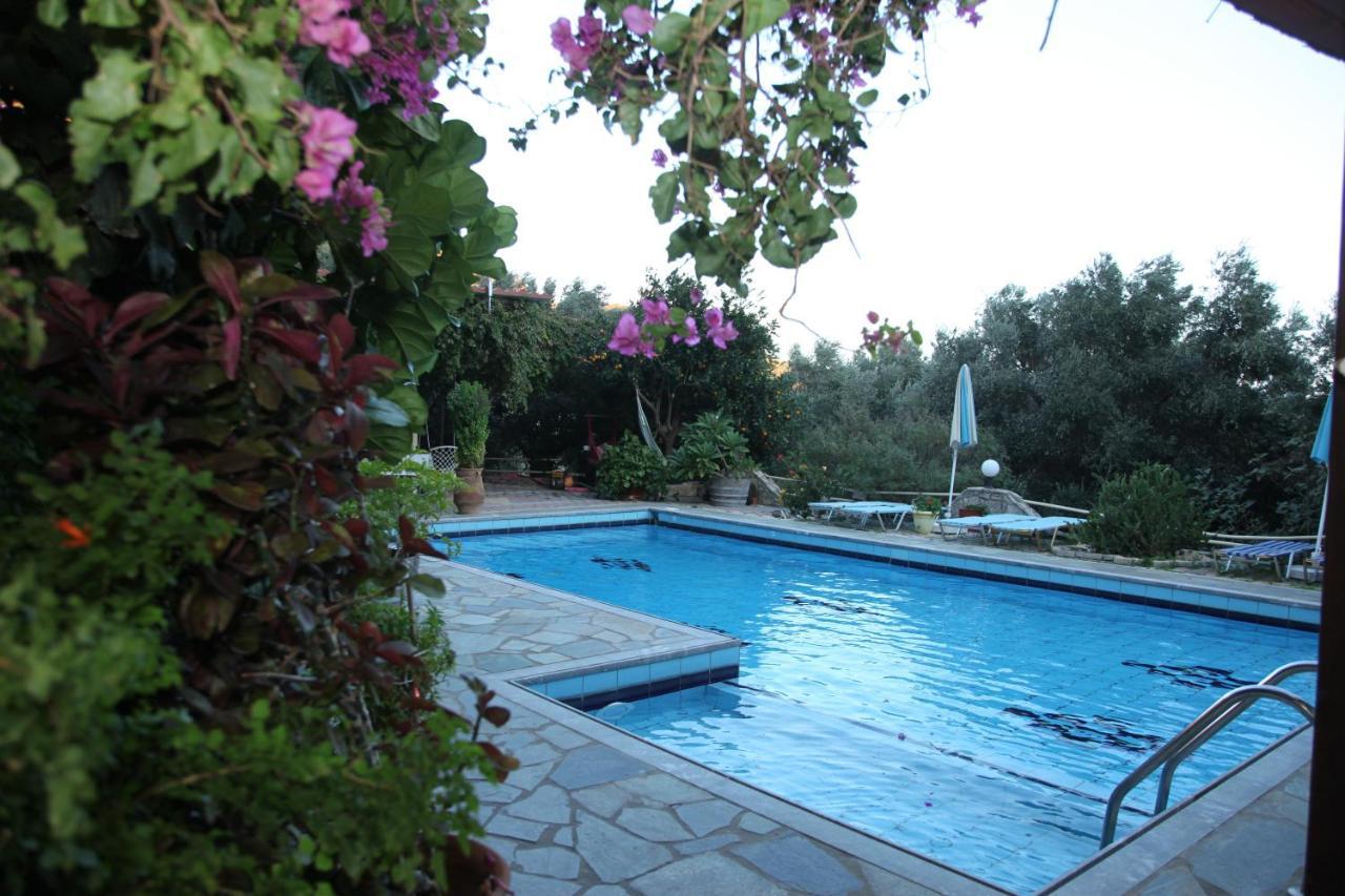 Sunrise Hotel & Apartments Rodhákinon Dış mekan fotoğraf