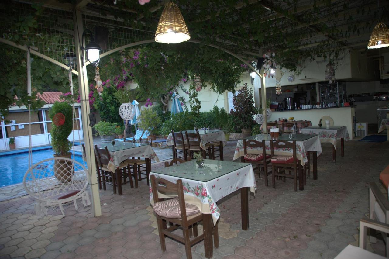 Sunrise Hotel & Apartments Rodhákinon Dış mekan fotoğraf