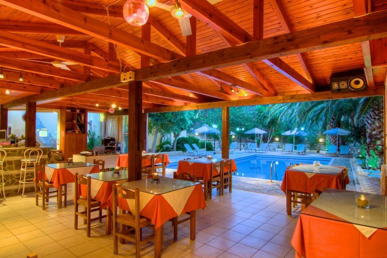 Sunrise Hotel & Apartments Rodhákinon Dış mekan fotoğraf