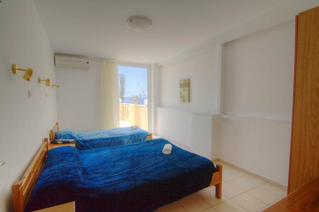 Sunrise Hotel & Apartments Rodhákinon Dış mekan fotoğraf